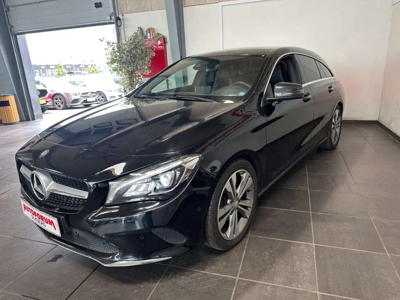 Billede 3 - Mercedes CLA200 1,6 Urban Shooting Brake