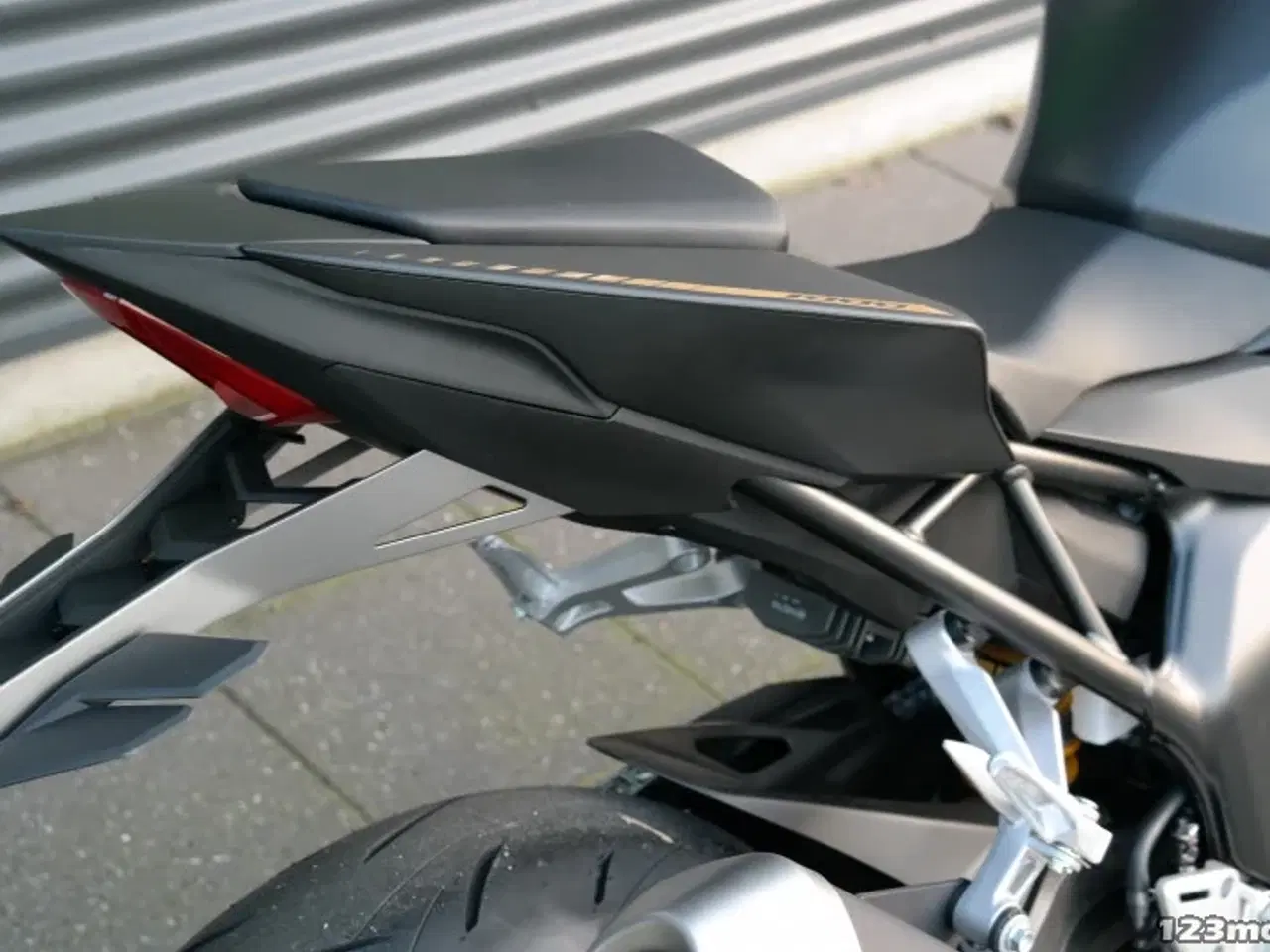 Billede 6 - Honda CB 1000 Hornet SP MC-SYD       BYTTER GERNE