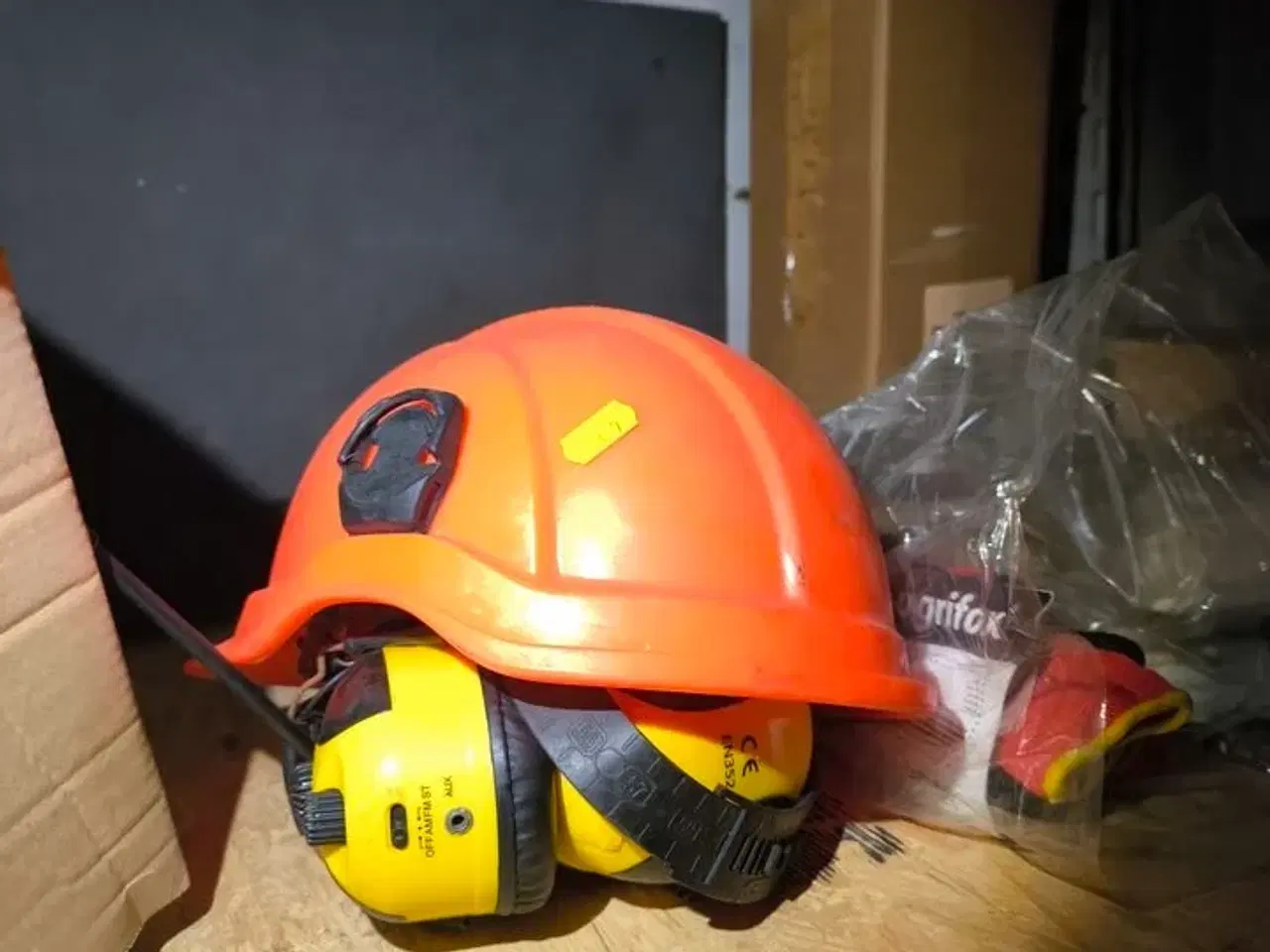 Billede 6 - Div. Varelager samt værktøj