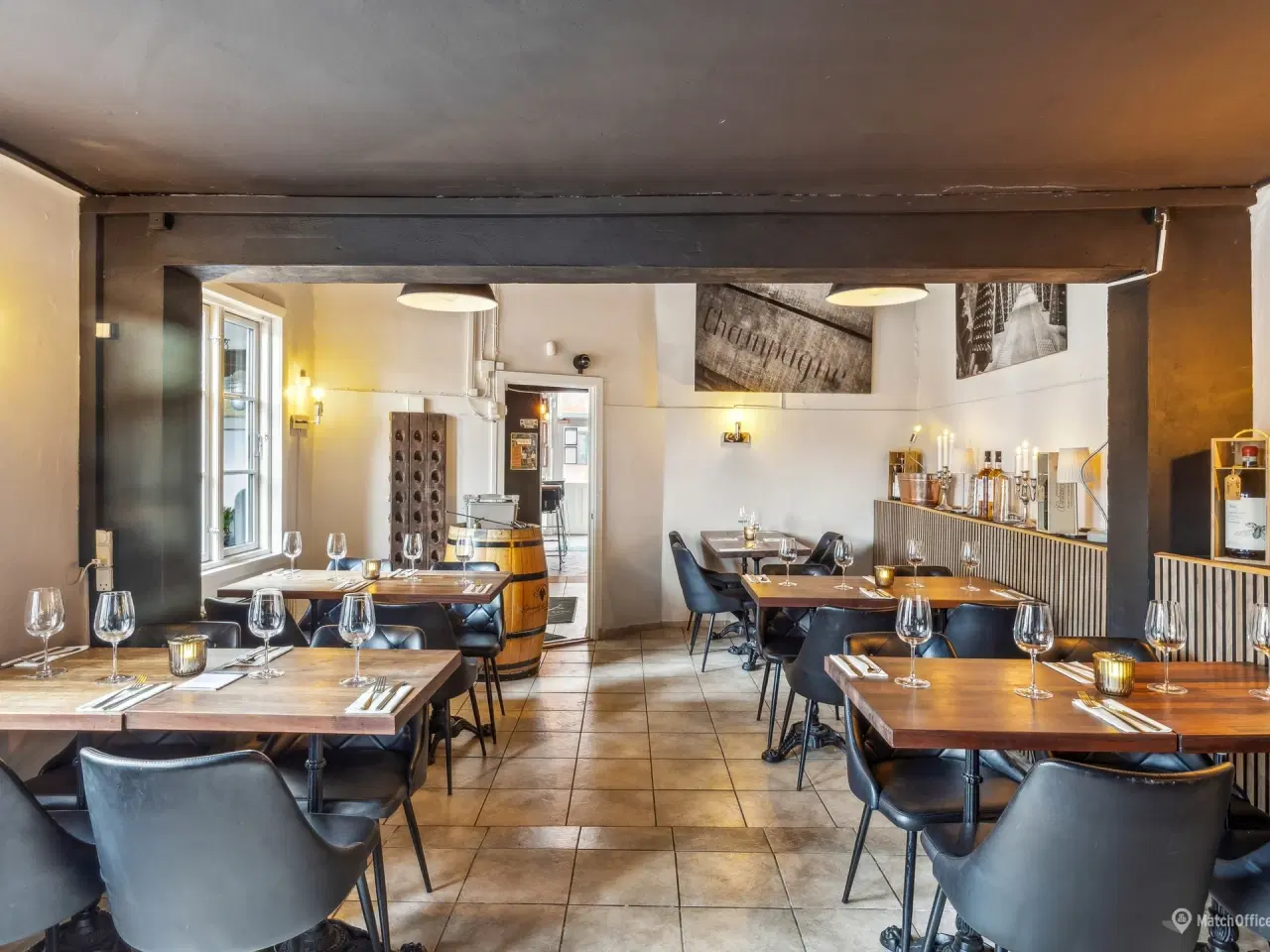 Billede 7 - Vin og Tapasbar