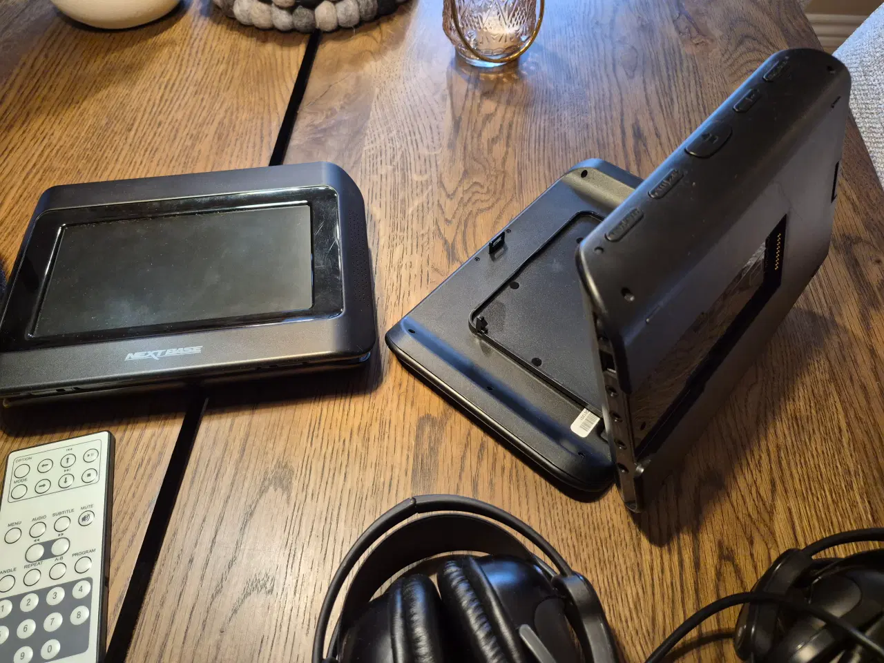 Billede 3 - DVD-afspiller sæt til bilen