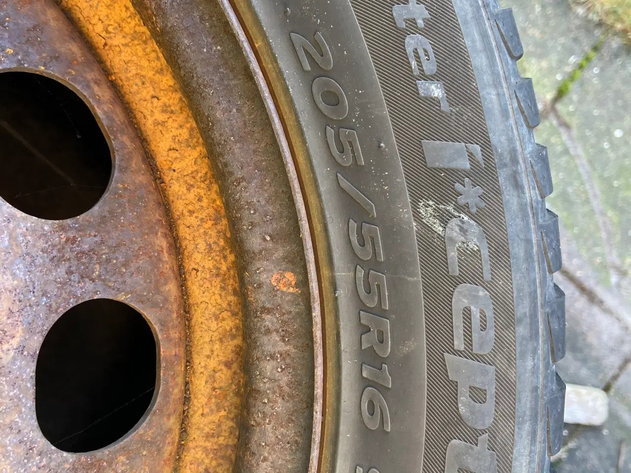 Billede 3 - 4 stk fælge med vinterdæk