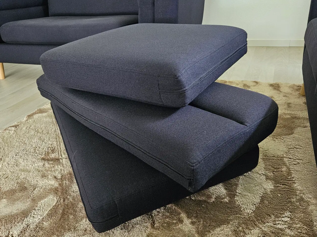 Billede 3 - Sort/antracit 2 prs. sofa