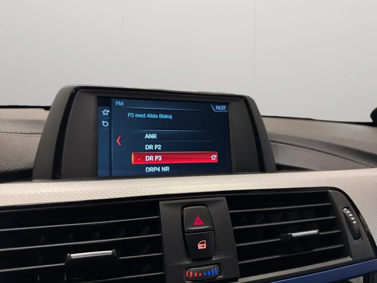 Billede 8 - BMW 320d 2,0 Touring M-Sport aut. Van