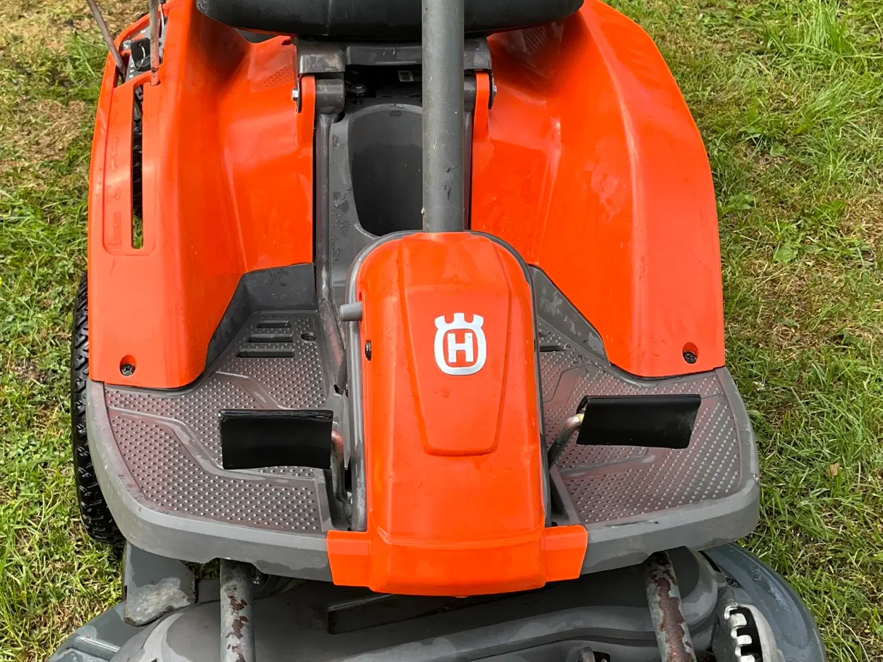 Billede 5 - Græsslåmaskine Husqvarna R111B5