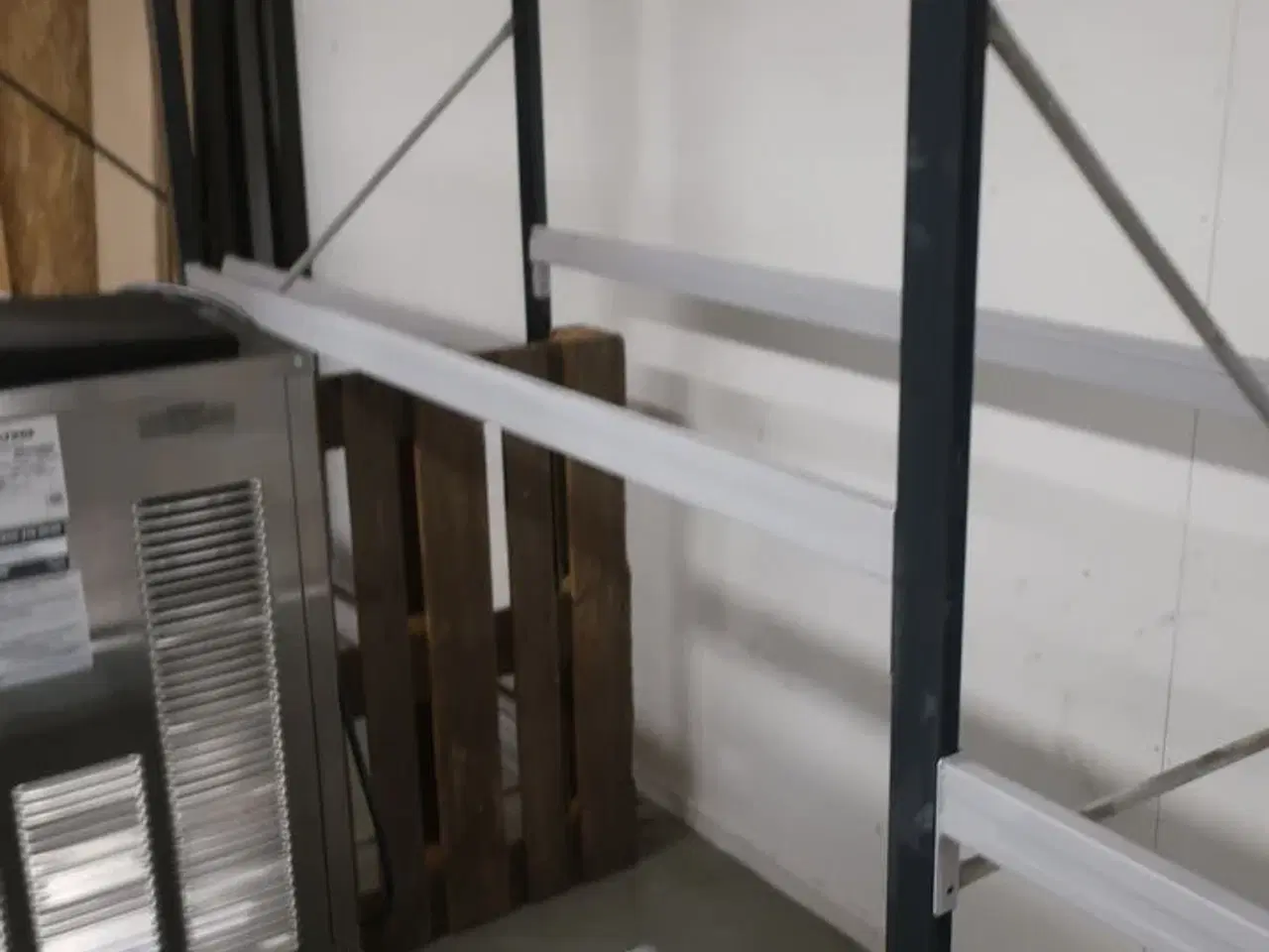 Billede 5 - 4 fag pallereoler uden indhold