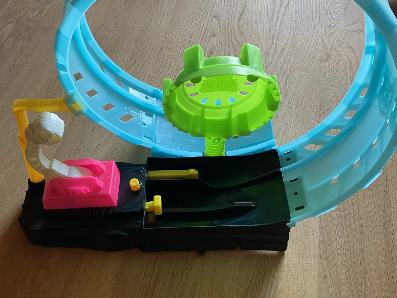 Billede 2 - Hot Wheels monster truck bilbane 