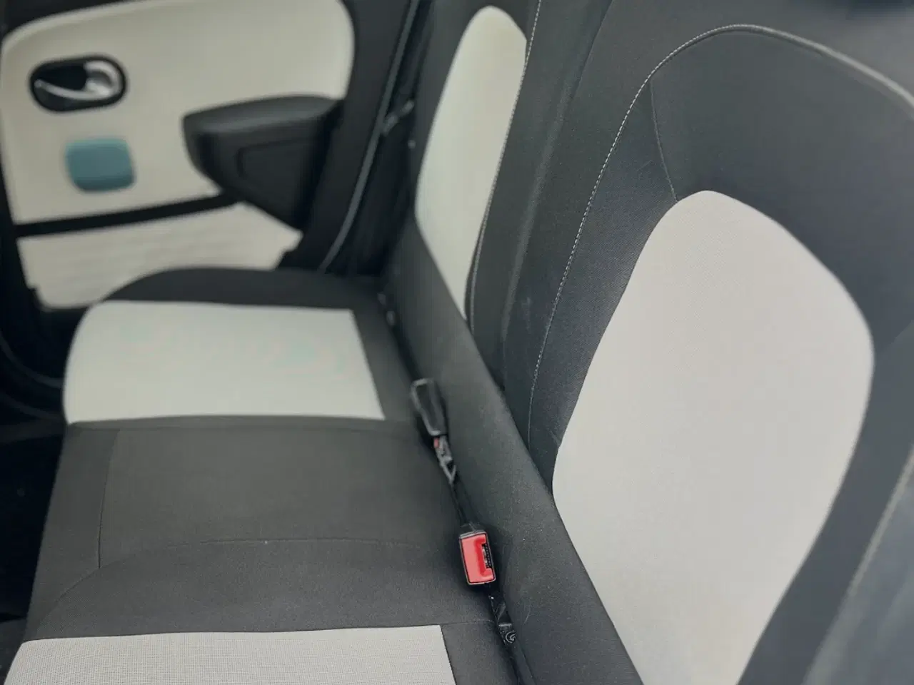 Billede 7 - Renault Twingo med LAV KM og nyserviceret.