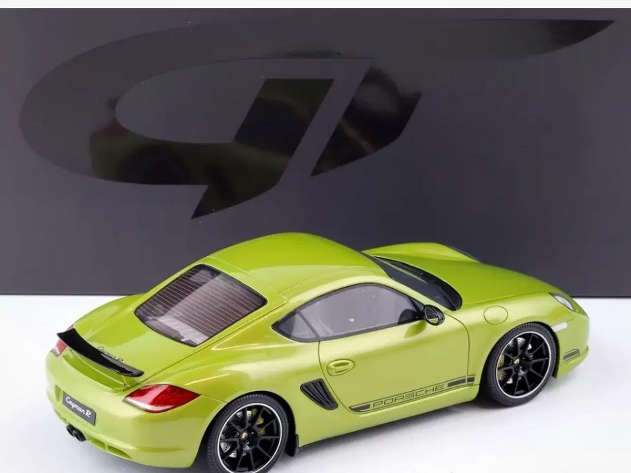 Billede 3 - 1:18 Porsche Cayman R Copue 2012