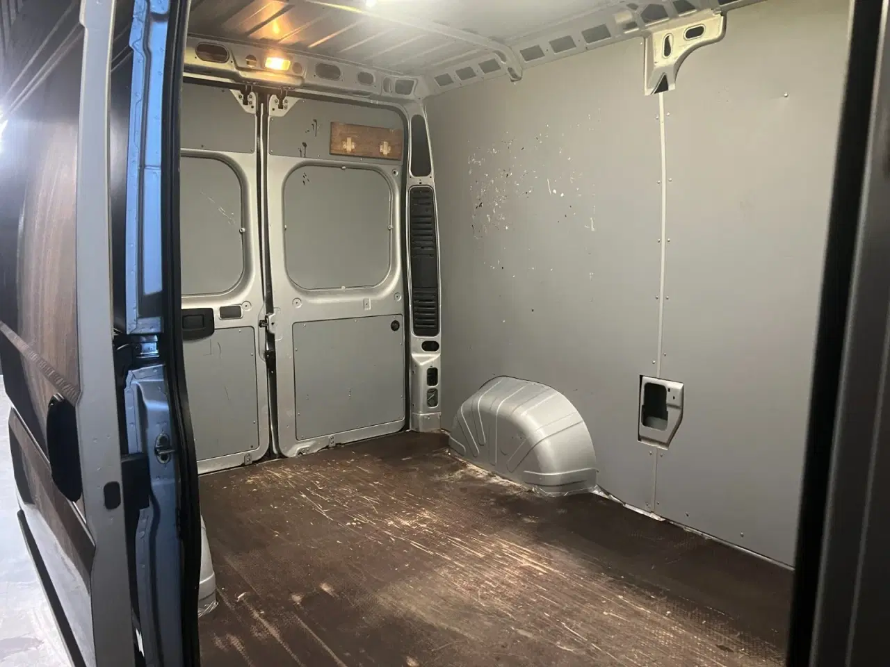 Billede 17 - Peugeot Boxer 335 2,0 BlueHDi 130 L2H2