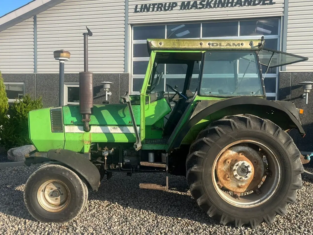Billede 9 - Deutz-Fahr DX 85 Vask selv tilbud! Nettop kommet ind, og hvis du selv vasker den, så er det en billig traktor.