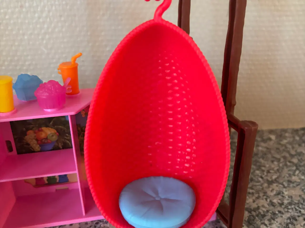 Billede 3 - Barbie strandleg med dukke, hængekøje og strandhus