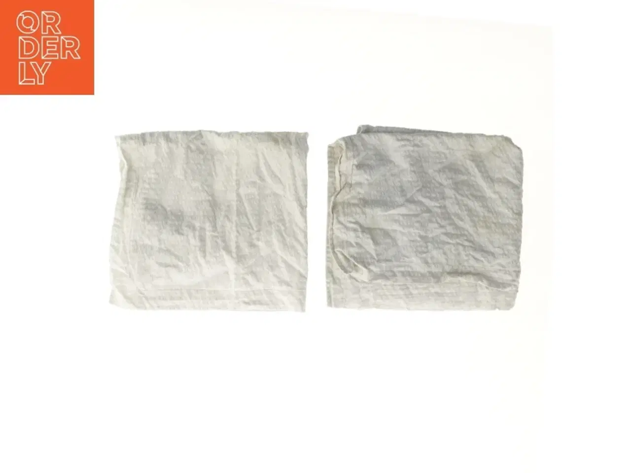 Billede 1 - 2 hvide tekstiler (str. 2 styk 67x58 cm)