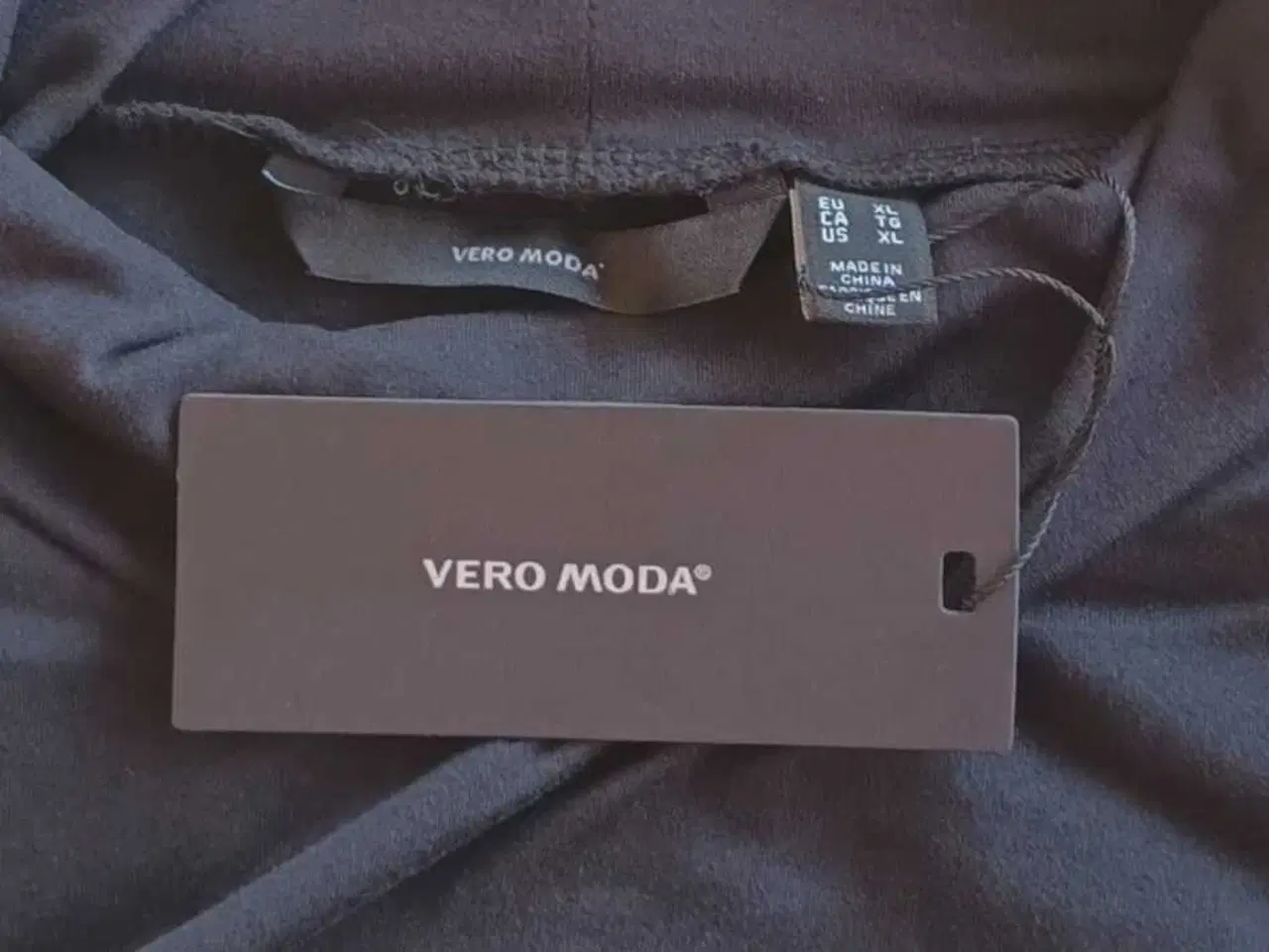 Billede 7 - Top. Vero Moda. XL/42