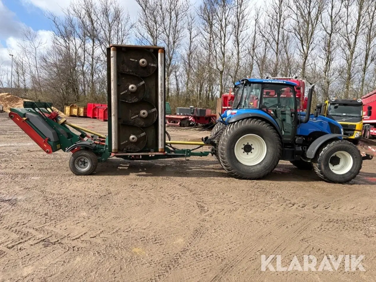 Billede 6 - Traktor New Holland T5.120 med græsklipper
