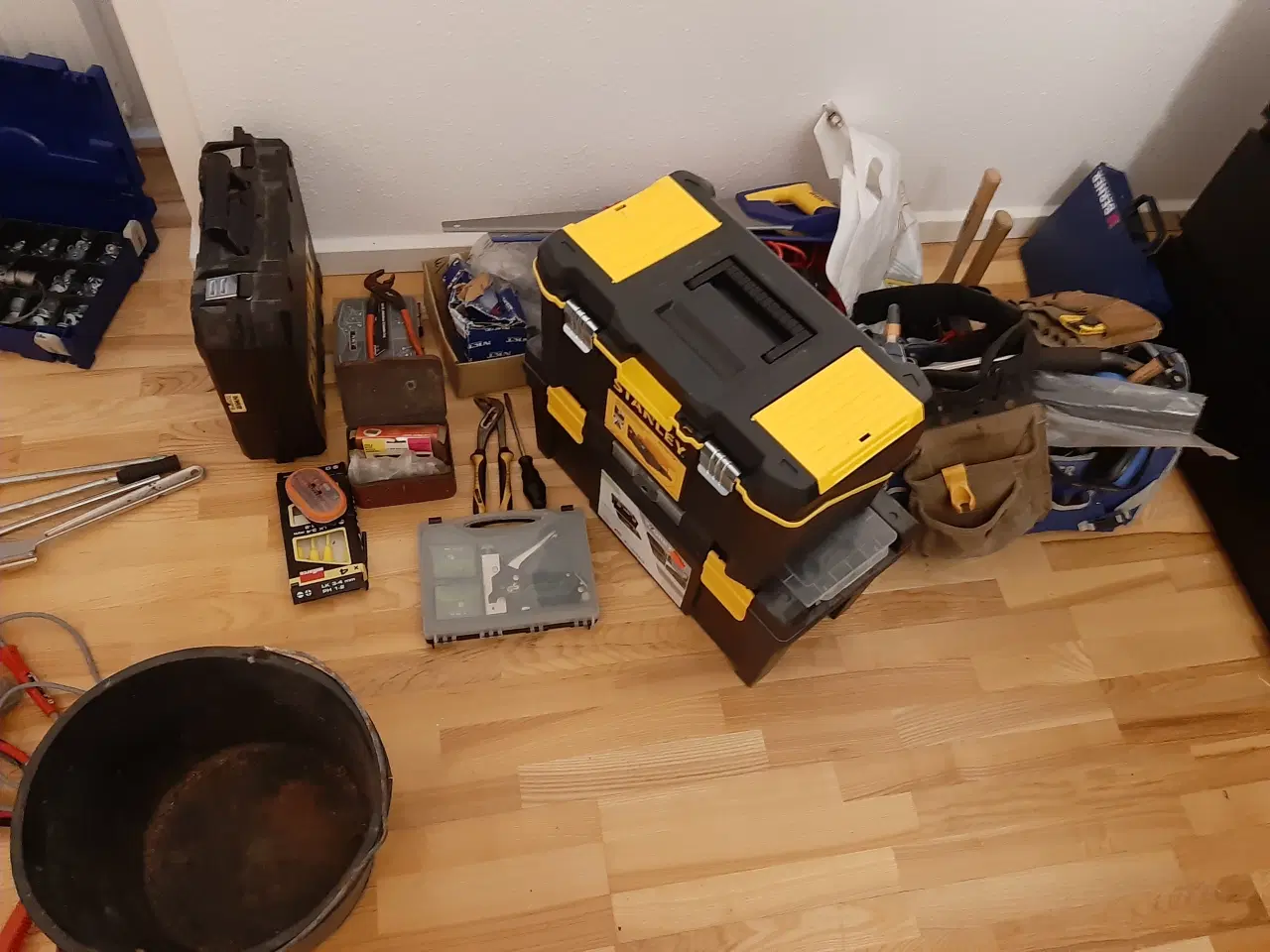 Billede 1 - Bud modtages Værktøj blandet håndværktøj