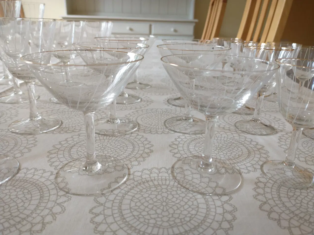 Billede 3 - Gamle glas med guldkant 