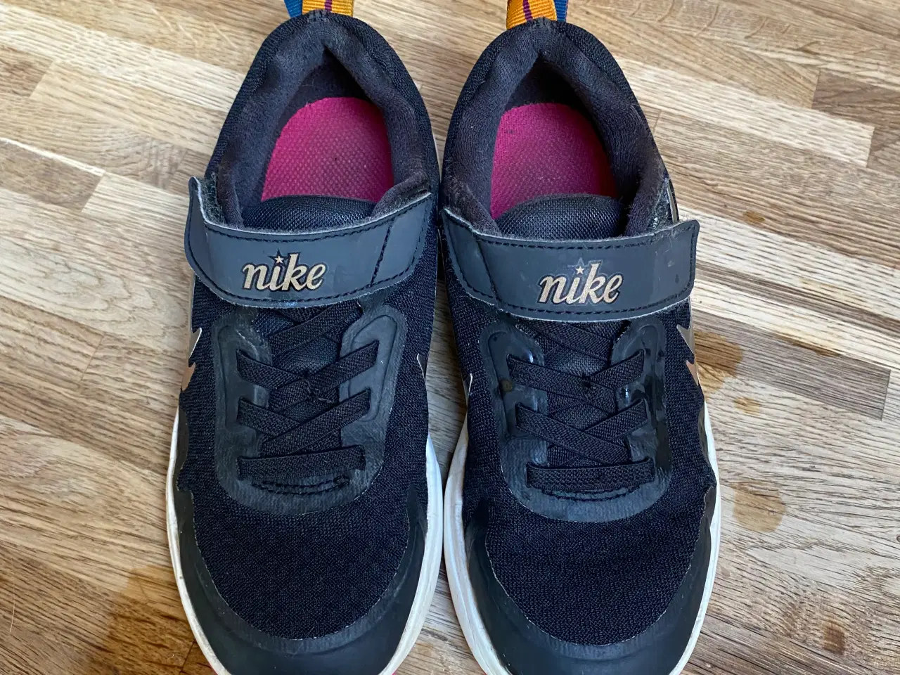 Billede 1 - Nike kondisko str 30 sandaler 30 