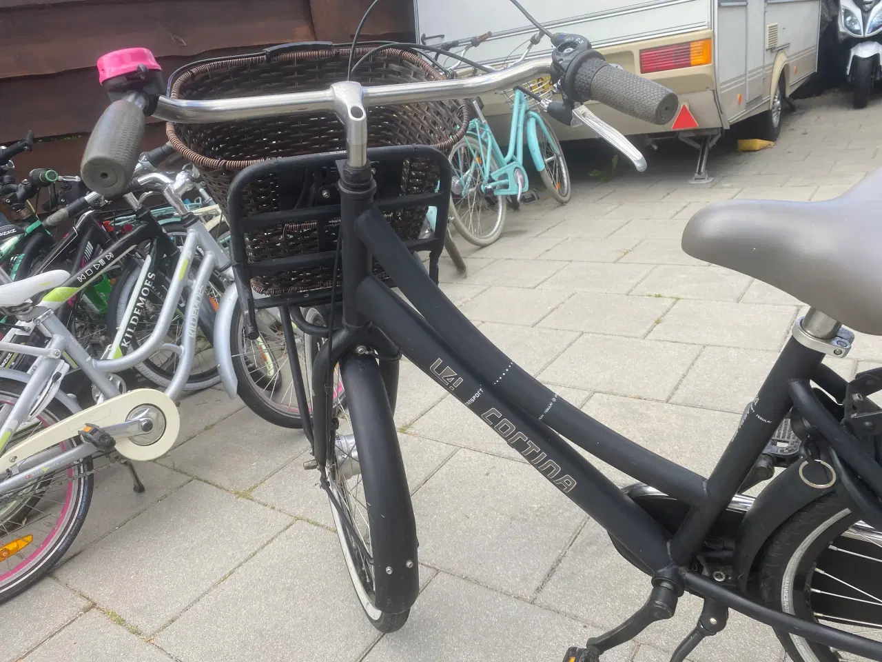 Billede 13 - Købt til 4899 kr 24 tommer 😋