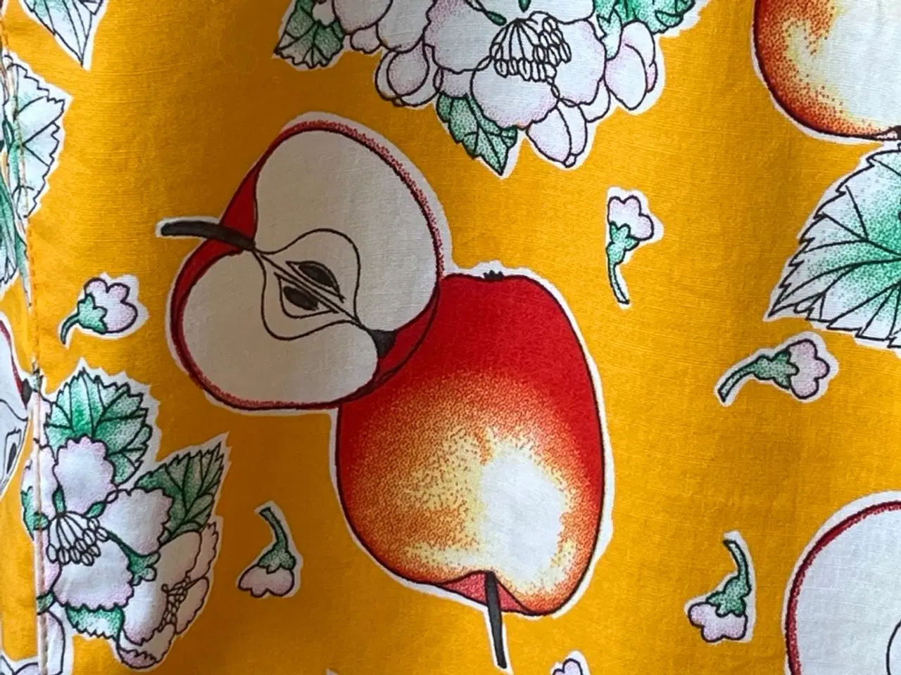 Billede 3 - Hell Bunny, bluse, str 44