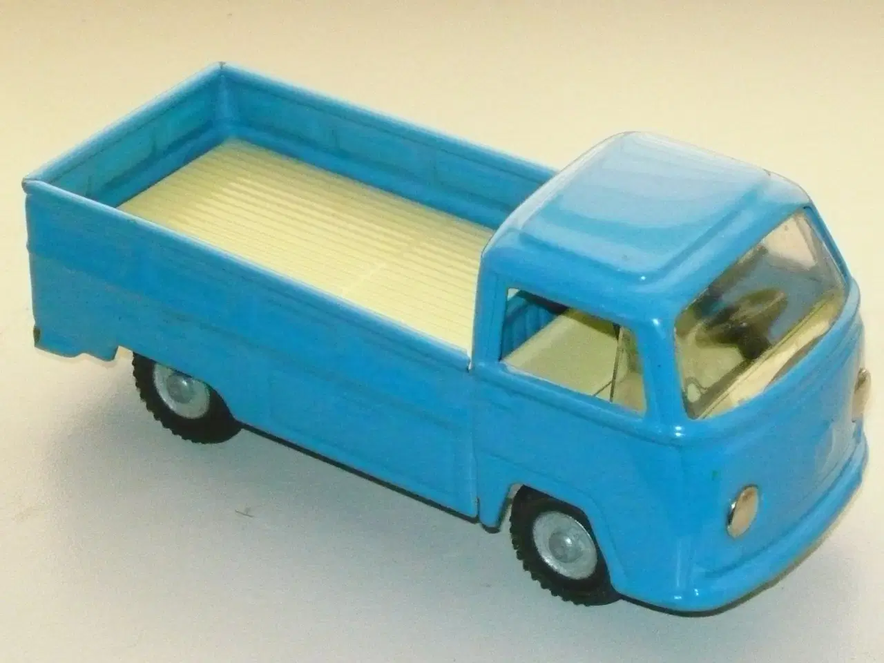 Billede 2 - Velholdt VW Modelbil