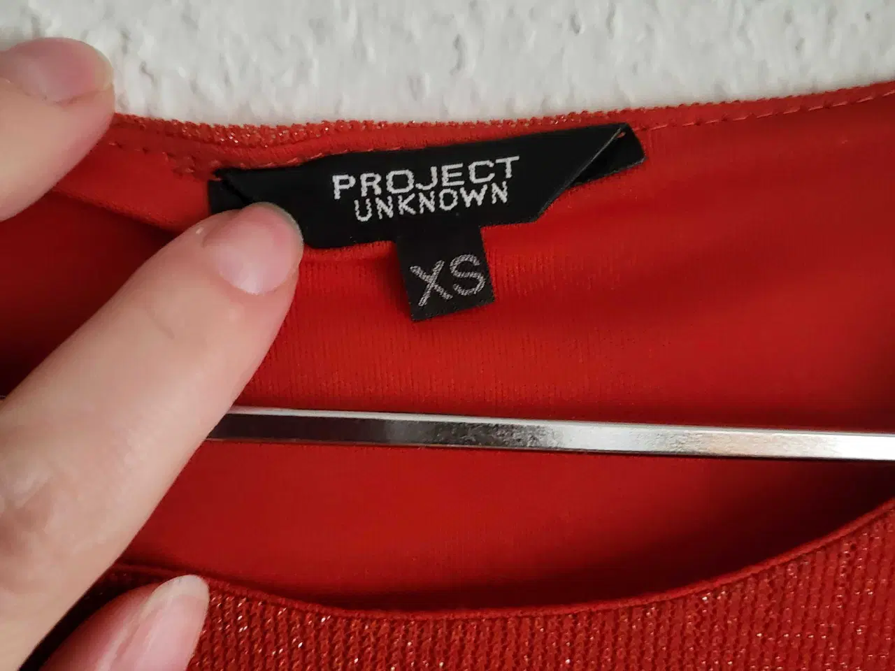 Billede 4 - Rød glimmer kjole 