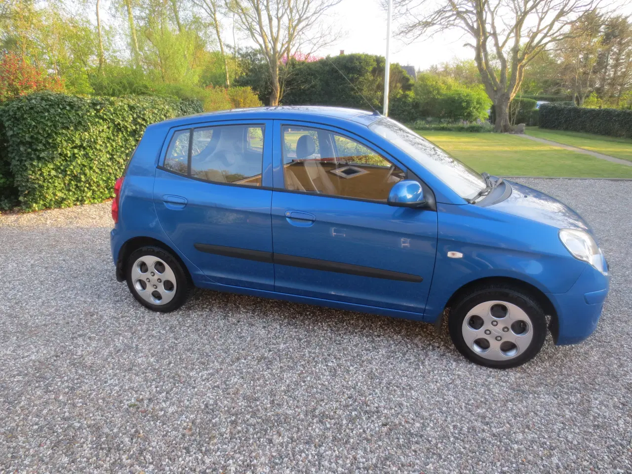 Billede 7 - Kia Picanto 1.1 i Synet M / Træk