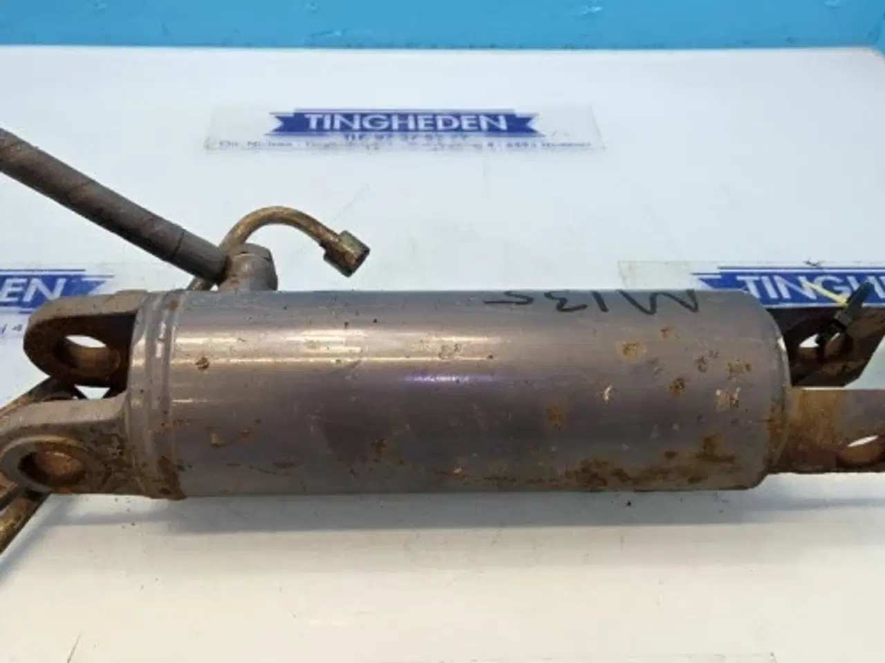 Billede 2 - New Holland M135 Cylinder 5146655