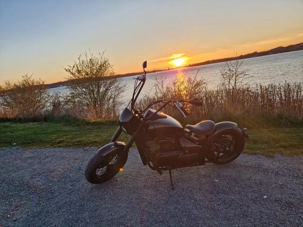 Billede 4 - Suzuki vl800 ombygget fra chop up