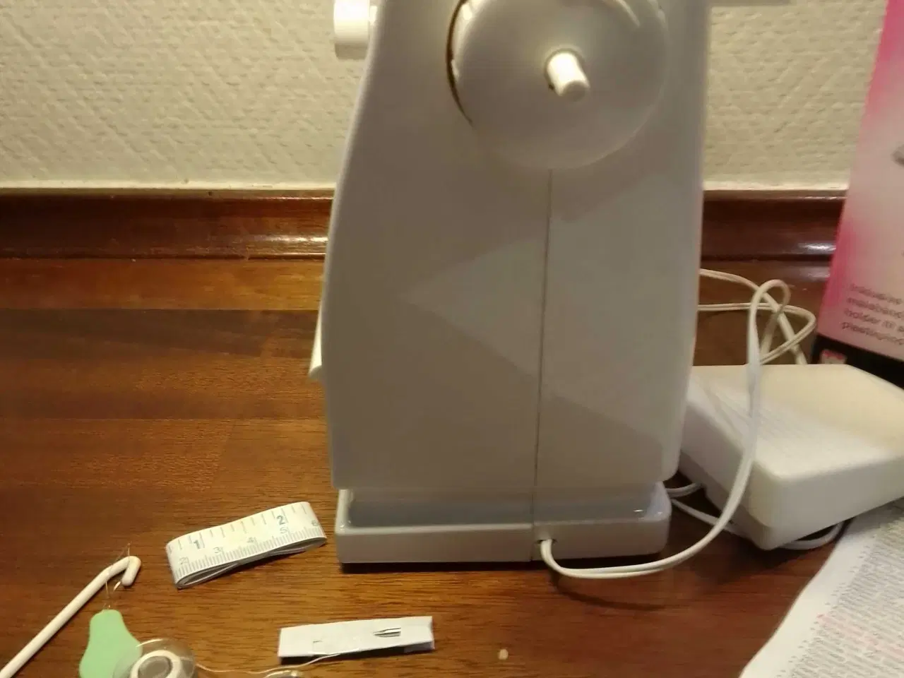 Billede 6 - Symaskine til batteri, 7 forskellige sting 