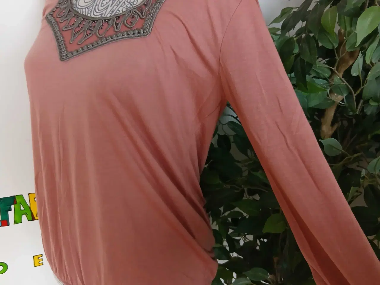Billede 5 - Bluse. Vila. Large/40