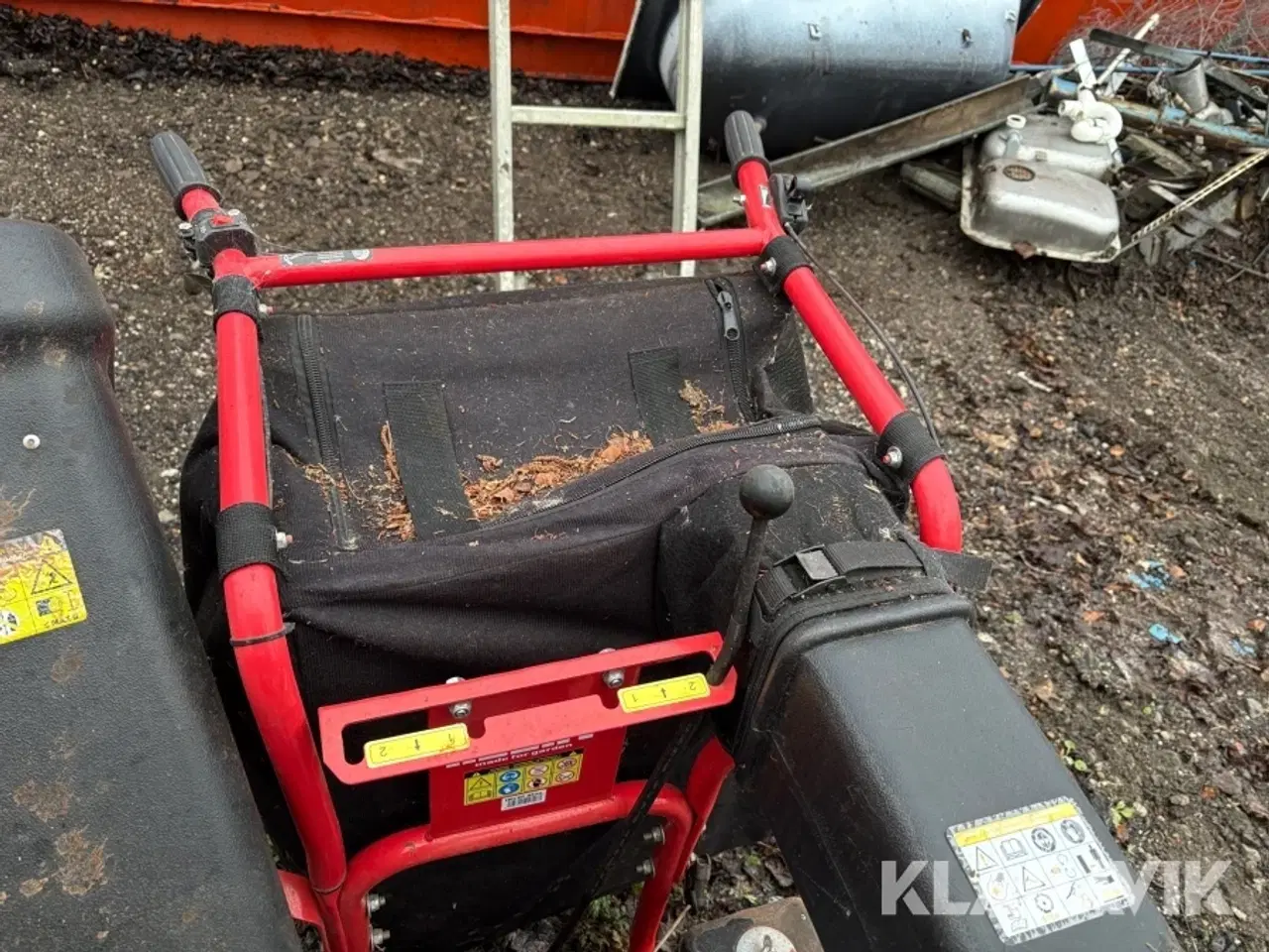 Billede 6 - Benzindrevet løvsuger / løvopsamler HECHT 8574