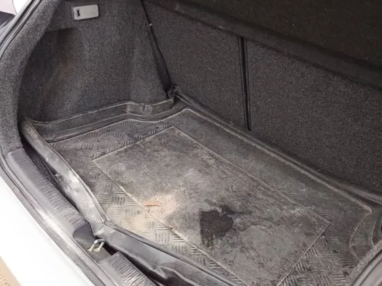 Billede 6 - Toyota Corolla 1,6 - 2004 - 216.xxx km