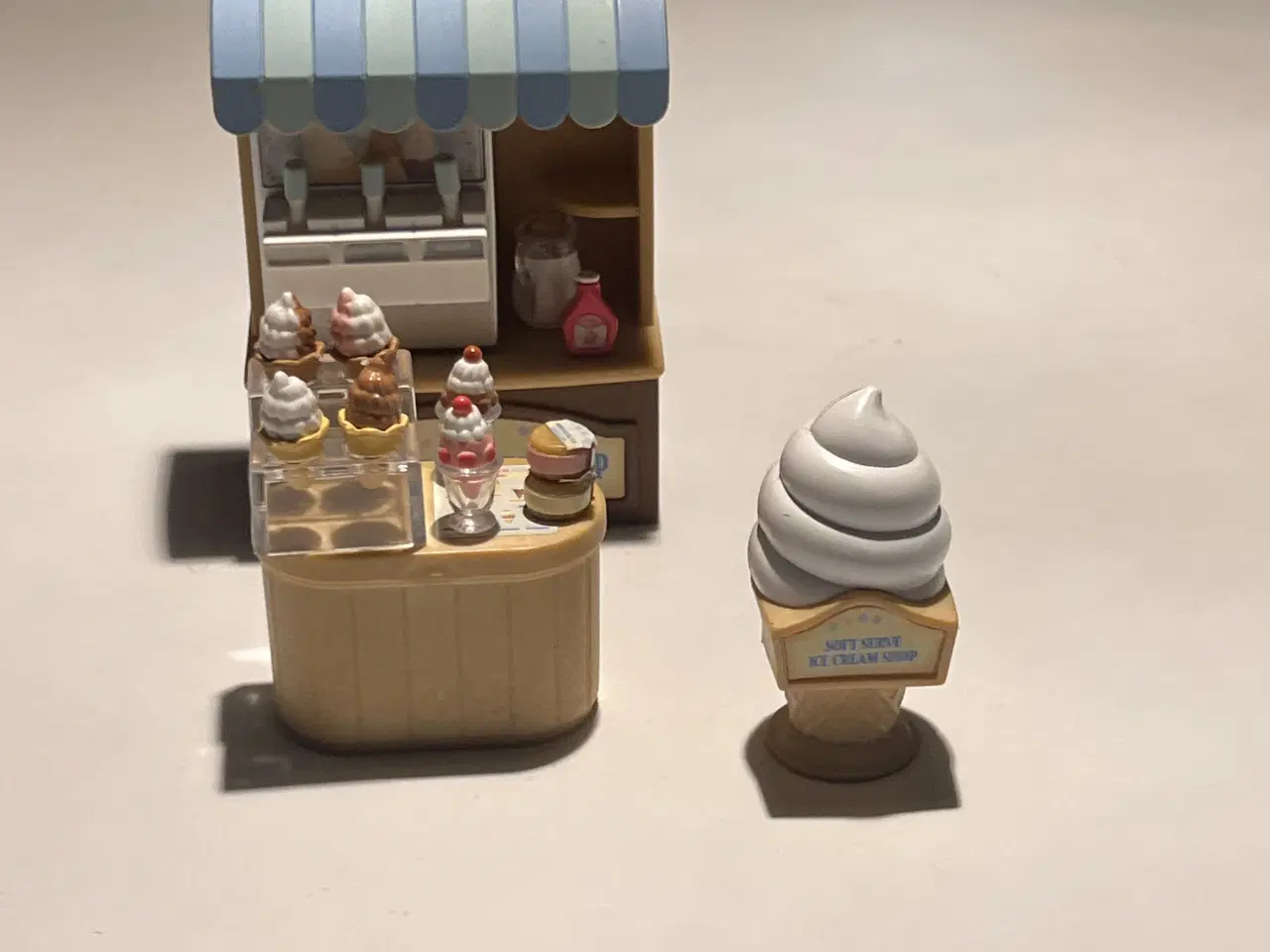 Billede 2 - Sylvania families 