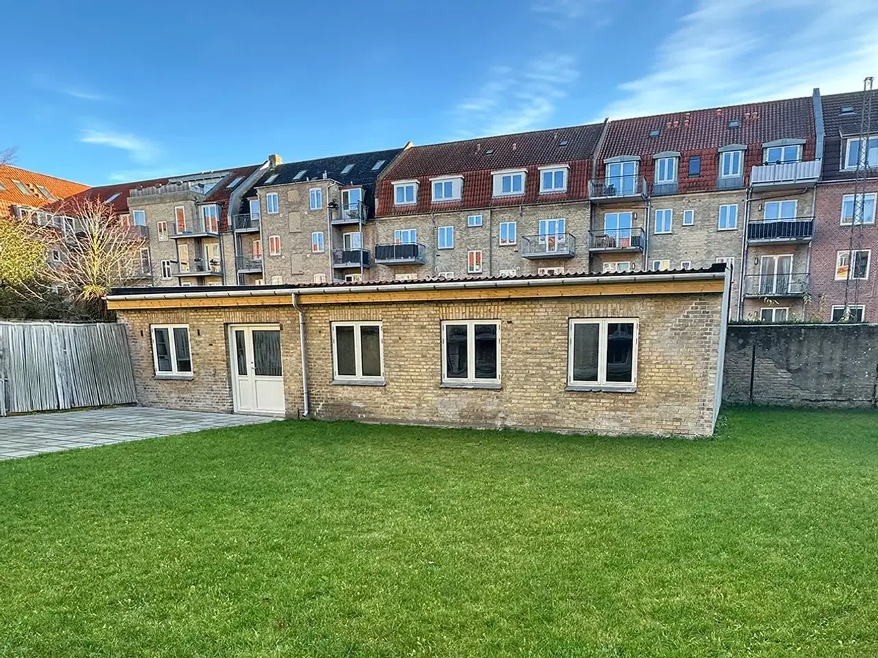 Billede 1 - Lager/værksted/hoppyrum på 84 kvm i Aalborg Vestby