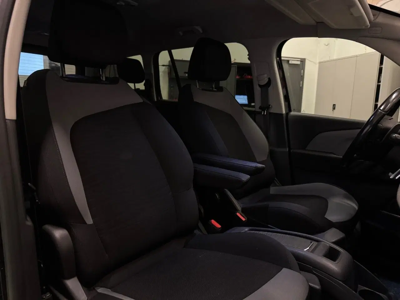 Billede 16 - Citroën Grand C4 Picasso 2,0 BlueHDi 150 Intensive EAT6 7prs