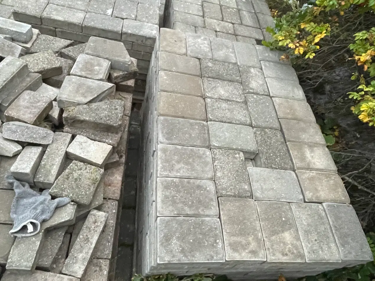 Billede 3 - GRATIS fine herregårdsten bortgives ved afhentning