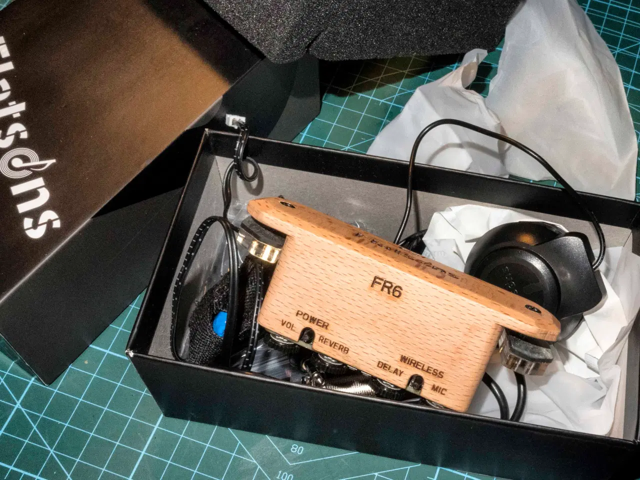 Billede 2 - Guitar-Soundhole-pickup  FLATSENS FR6. Med delay..