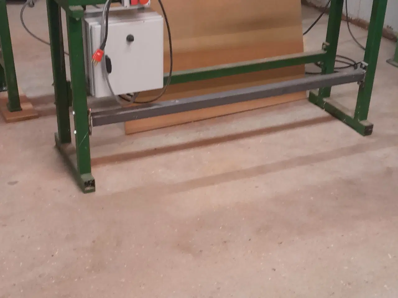 Billede 2 - Drejebænk Promat, Trædrejebænk.  Reserveret 