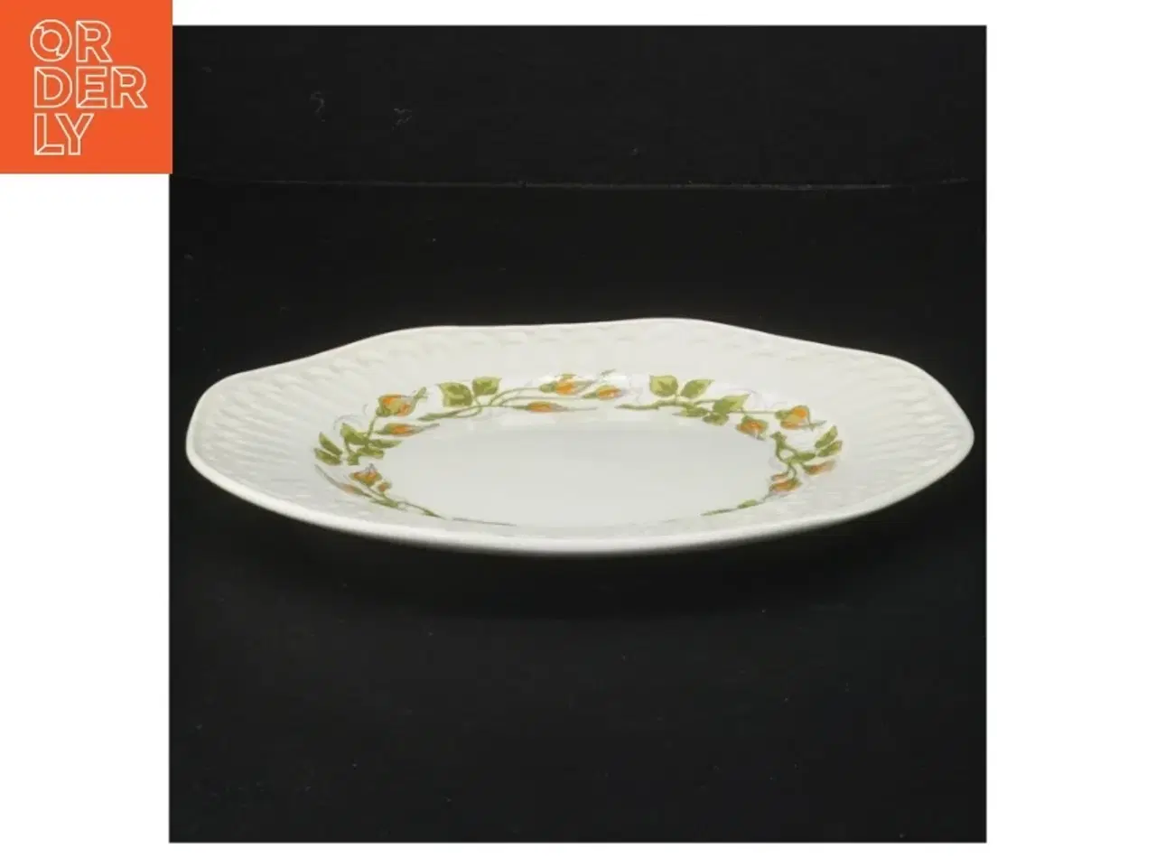 Billede 2 - Decorerede porcelænstallerkener fra Avafenixco Limoges POMPEYA (str. Ø. 18 cm. 2 styk)