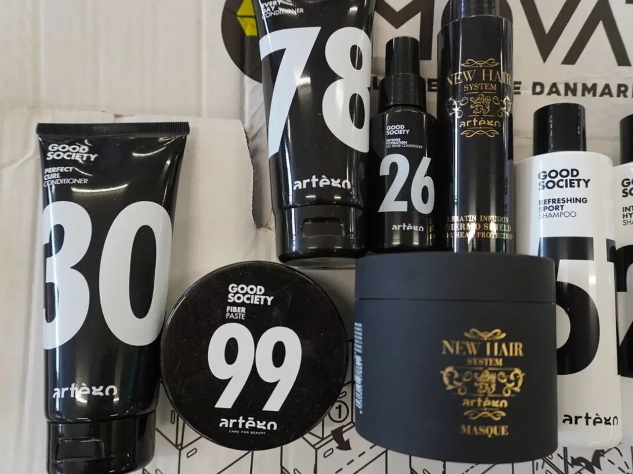 Billede 2 - Kasse med div. Hårprodukter, Artego, Good Society
