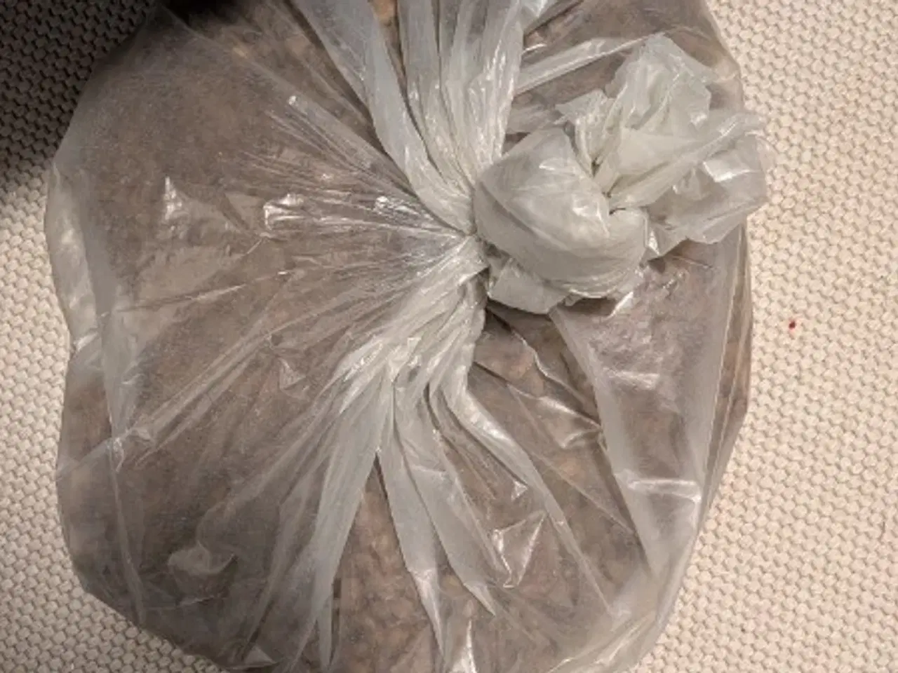 Billede 3 - 19 kilo foder sælges samlet