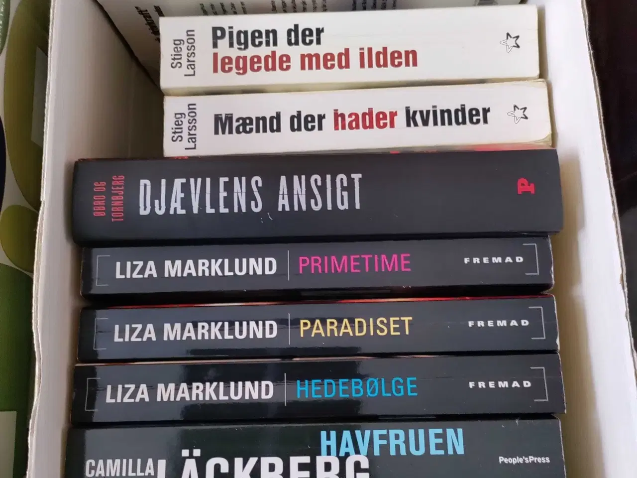 Billede 1 - 3 kasser krimier