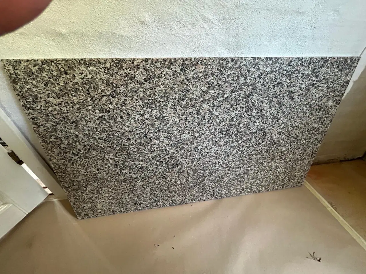 Billede 1 - Flot granit bordplade 