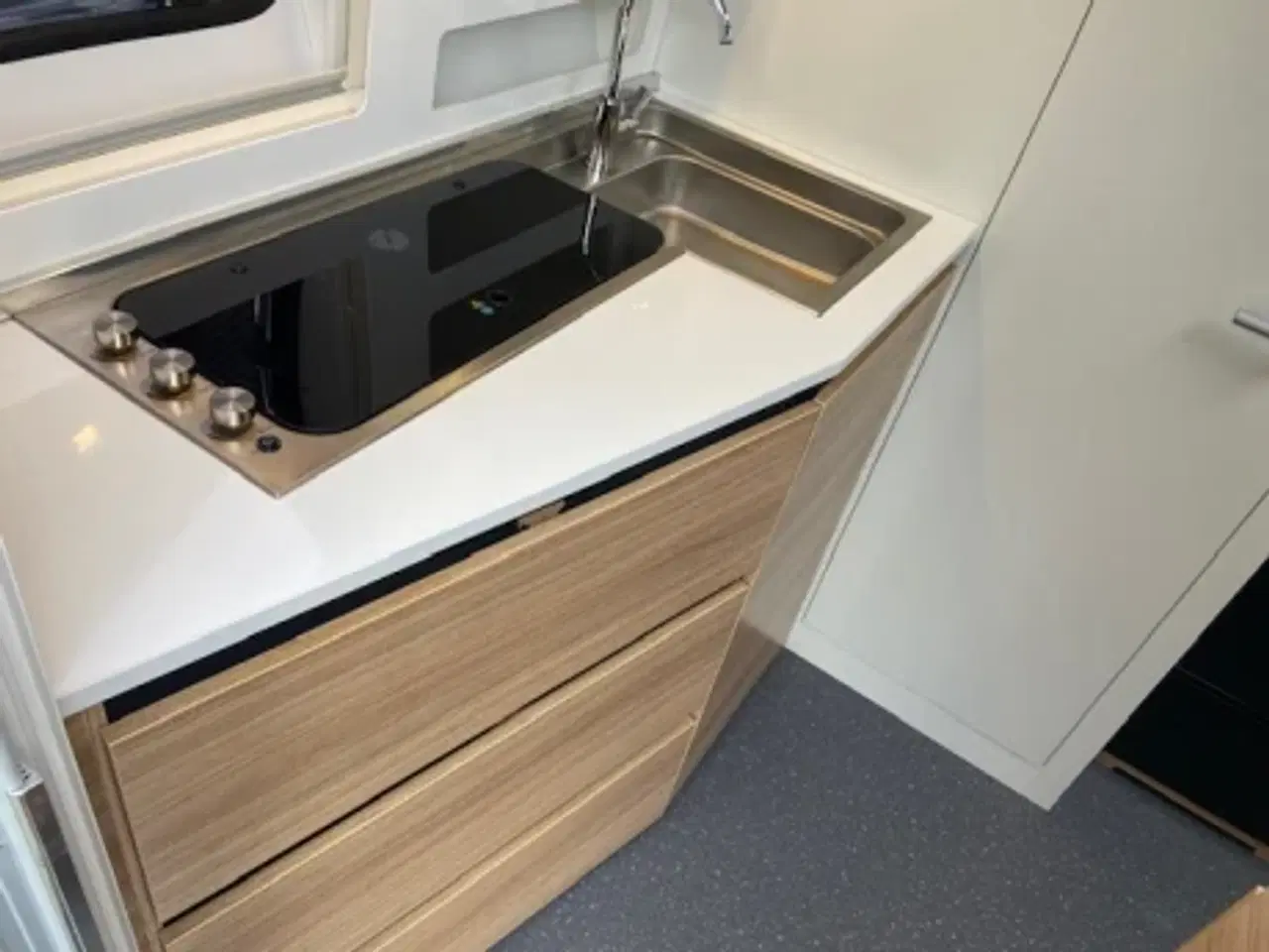 Billede 4 - Adria Action 391 LH