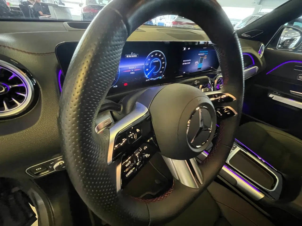 Billede 8 - Mercedes EQB300  AMG Line 4Matic
