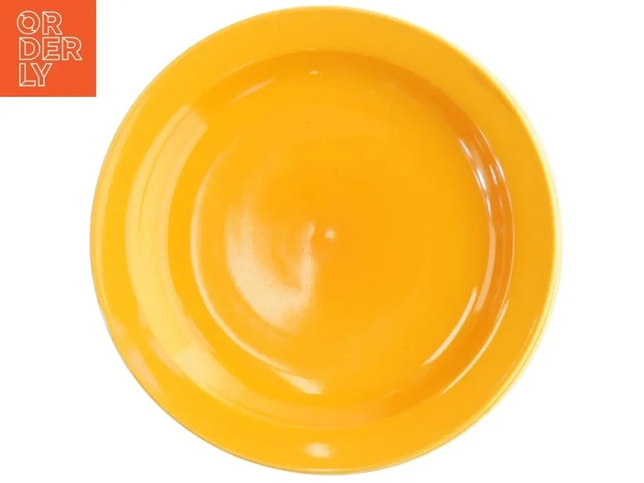 Billede 2 - Sæt af orange tallerkener fra Lounge (str. Ø. 20,5 cm)