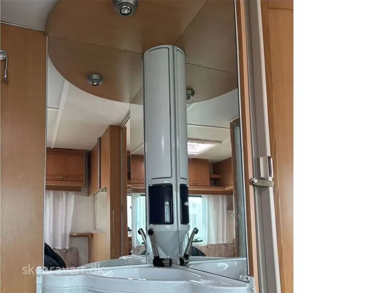 Billede 5 - 1999 - Adria Unica 462 PH   Pæn og velholdt campingvogn