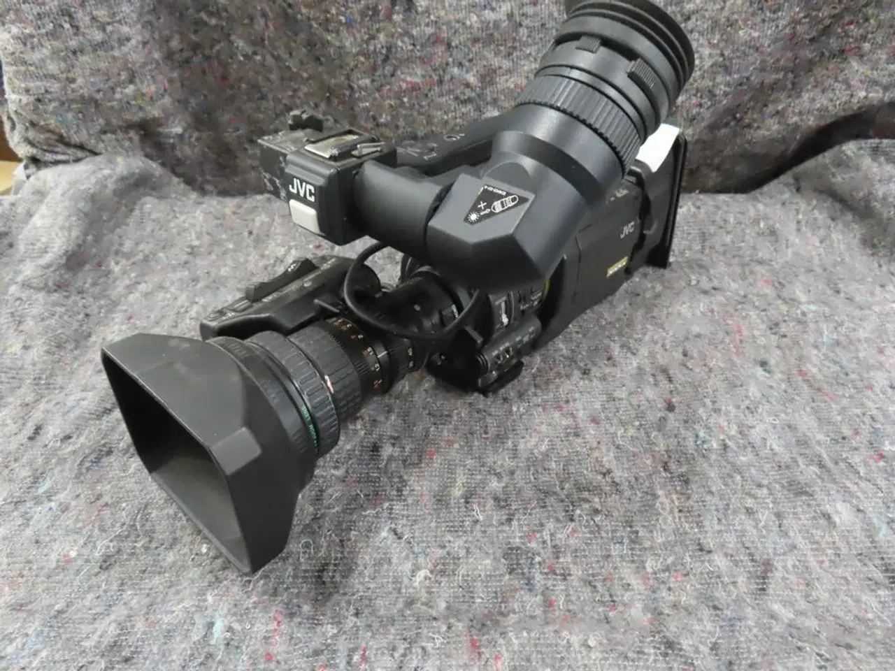 Billede 2 - Videokamera - JVC HDV 720 P (MOMSFRI)