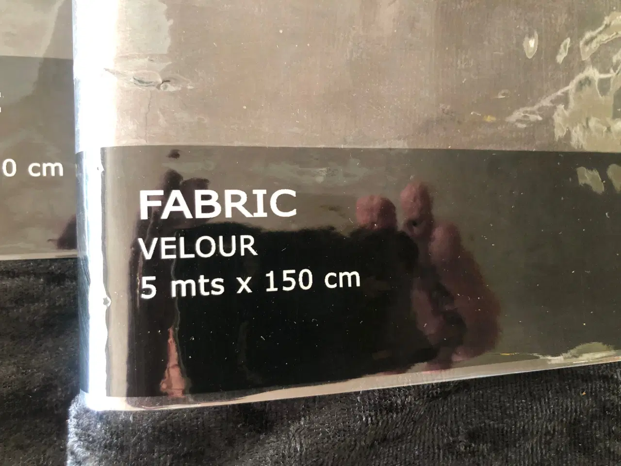 Billede 2 - 4 pk. sort velour 150 x 500 cm